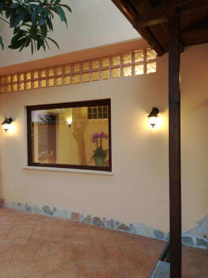 Sleep'N Go Hotel Фиумичино Екстериор снимка